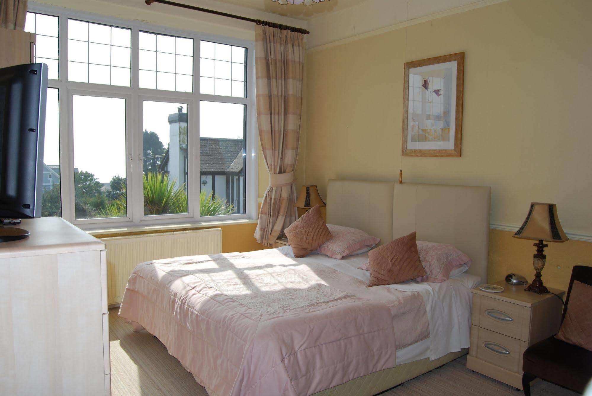 Tudor Court Hotel Falmouth Exterior photo